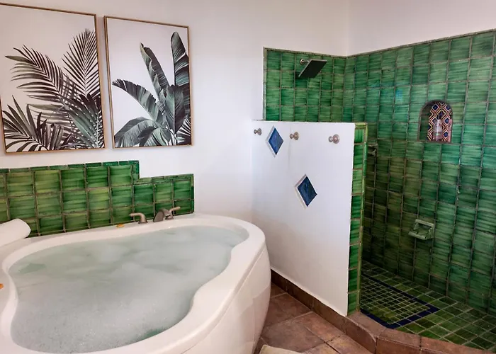 White House Cabo Villa *